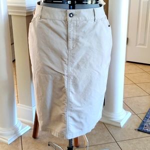 Coldwater Creek Knee Length  Skirt Size 18